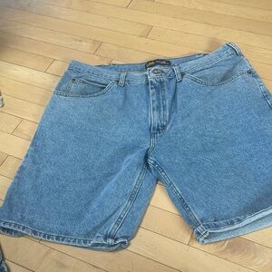 Lee Men's Classic Blue Jean Shorts